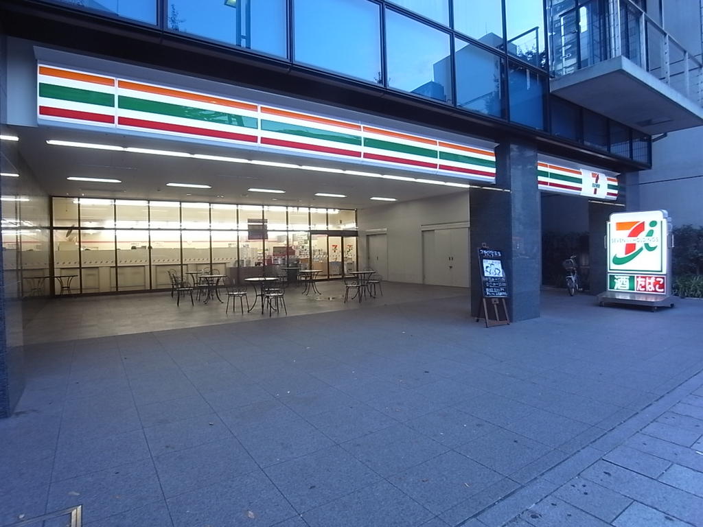 パークフラッツ新栄 コンビニ