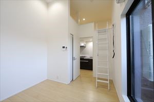 レジアス高畑 その他