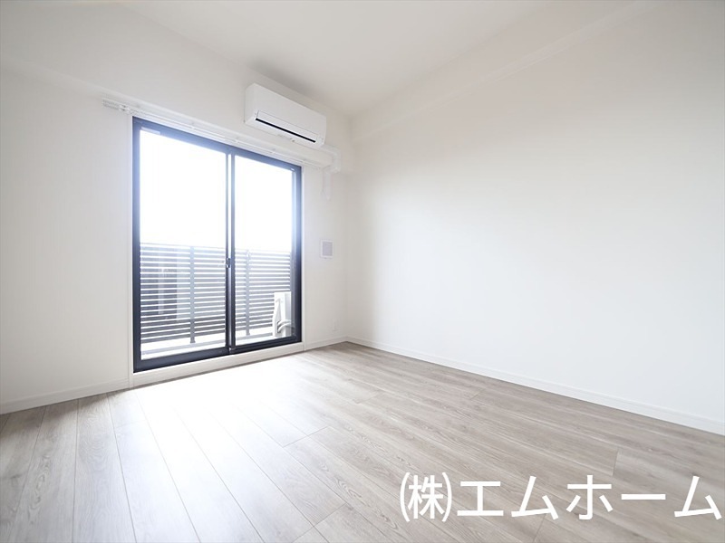 S-RESIDENCE尾頭橋clarity リビング