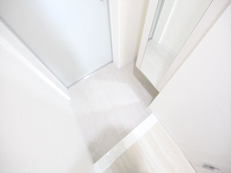 グリーンコート中島 玄関