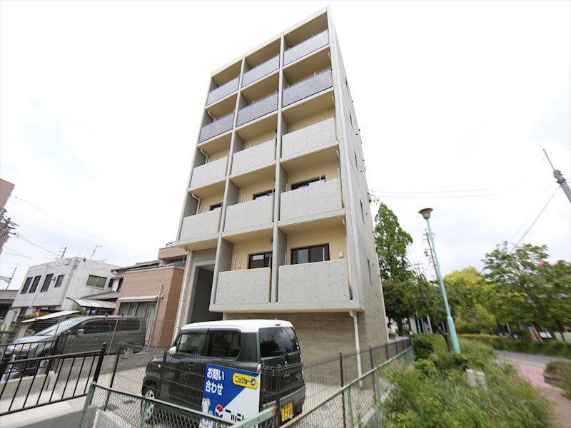 グランテラス八田駅前 外観