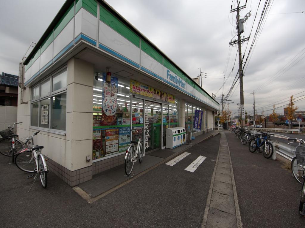 フェリオ新西 コンビニ