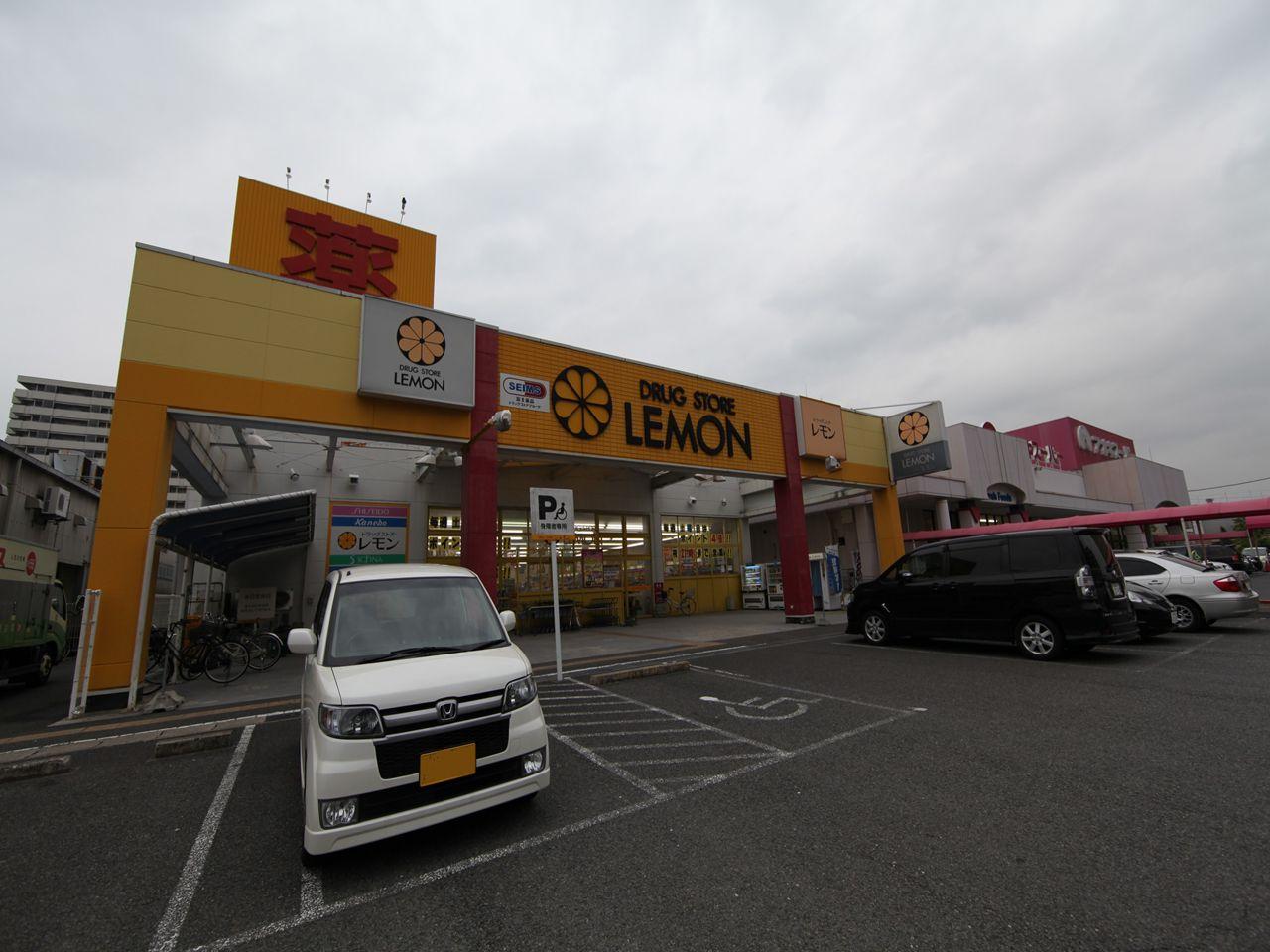 スクエア名古屋港 ドラッグストア