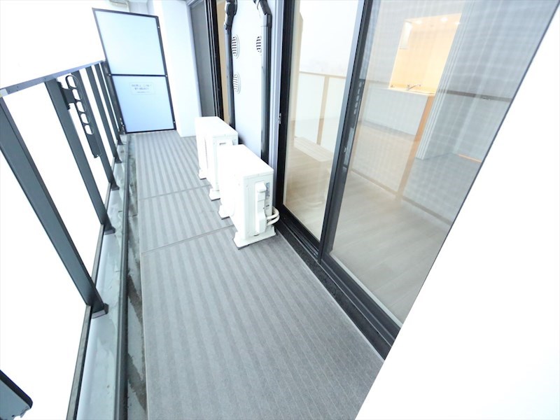 Ｓ－ＲＥＳＩＤＥＮＣＥ六番町 ベランダ