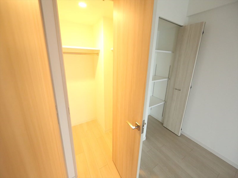 Ｓ－ＲＥＳＩＤＥＮＣＥ六番町 収納