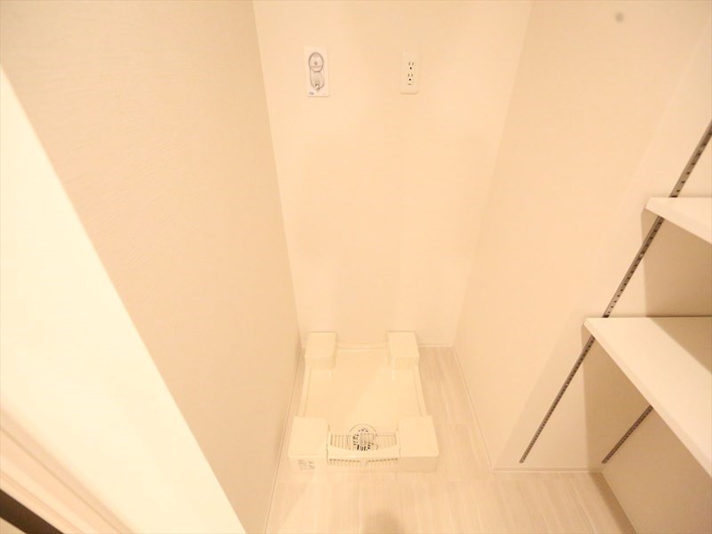 アースグランデ泉 洗面所