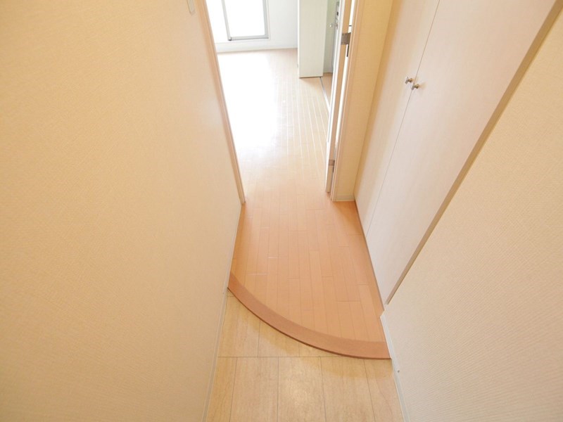 リヴシティ大須 玄関