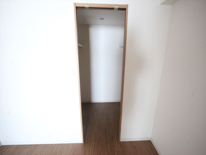グランツ泉 収納