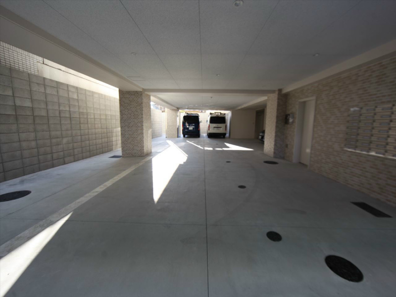ＰｅｒｔｅＫａｎａｙａｍａ（ペルテ金山） 駐車場