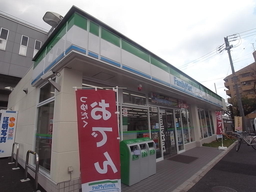 Grandtic Lana（ラナ） コンビニ