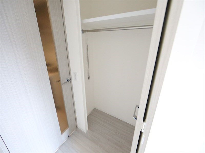 メイクス矢場町II 収納