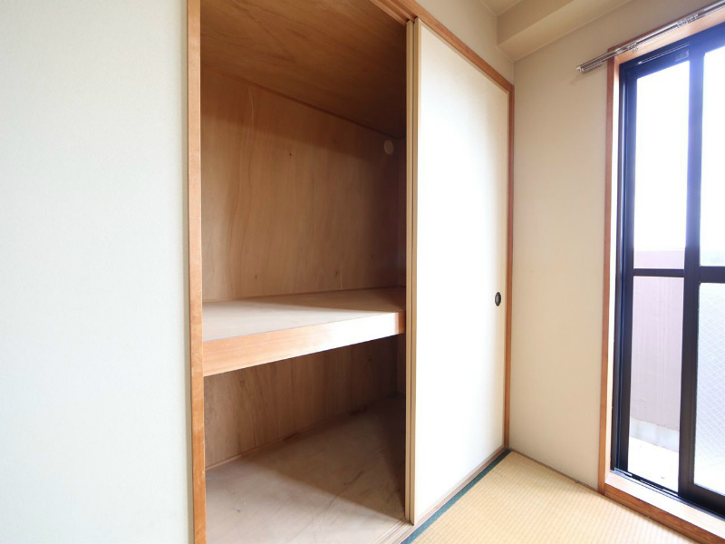 エトワール千代田 収納