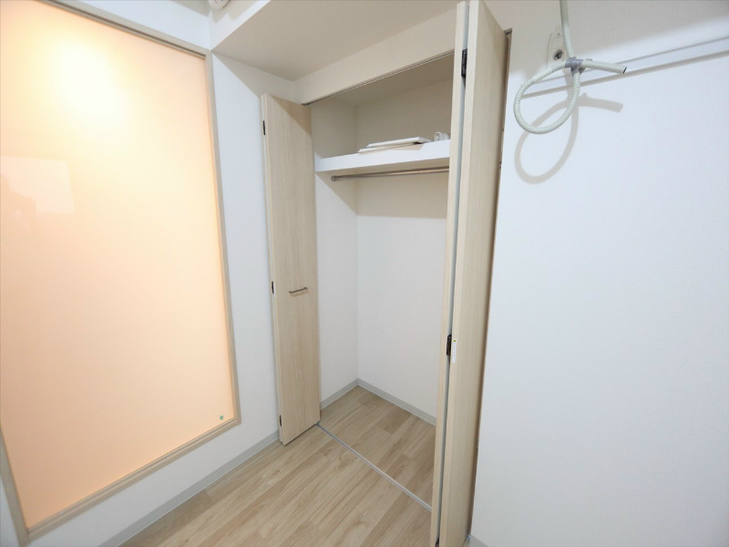 プレサンス丸の内雅風 収納