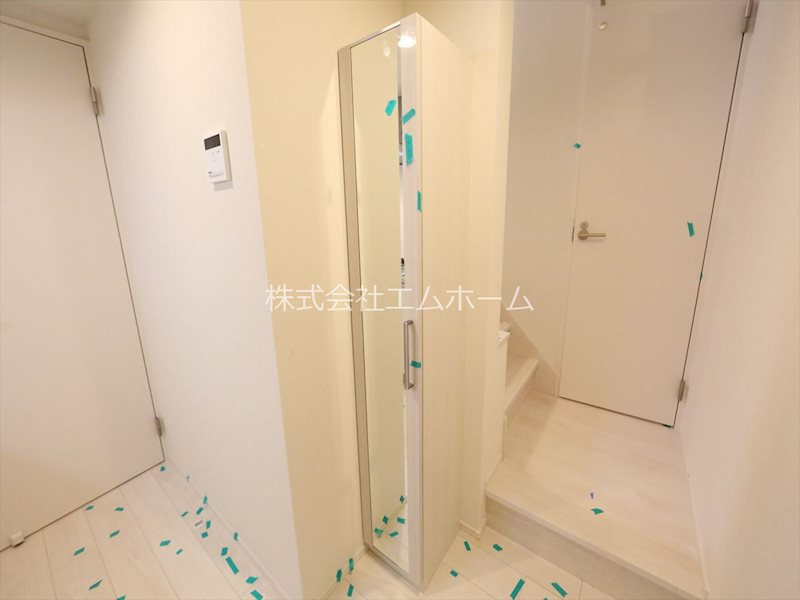 アンジュ　ド　ボヌール 玄関