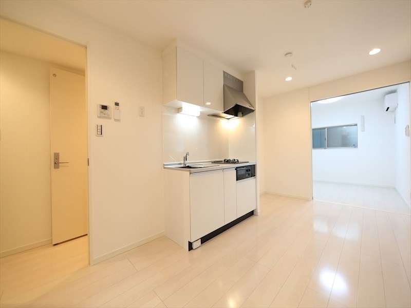 Ｌｏｆｔ10名駅 リビング
