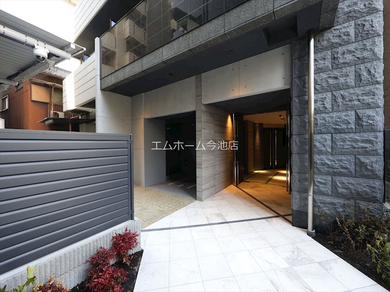 CREST TAPP新栄 外観