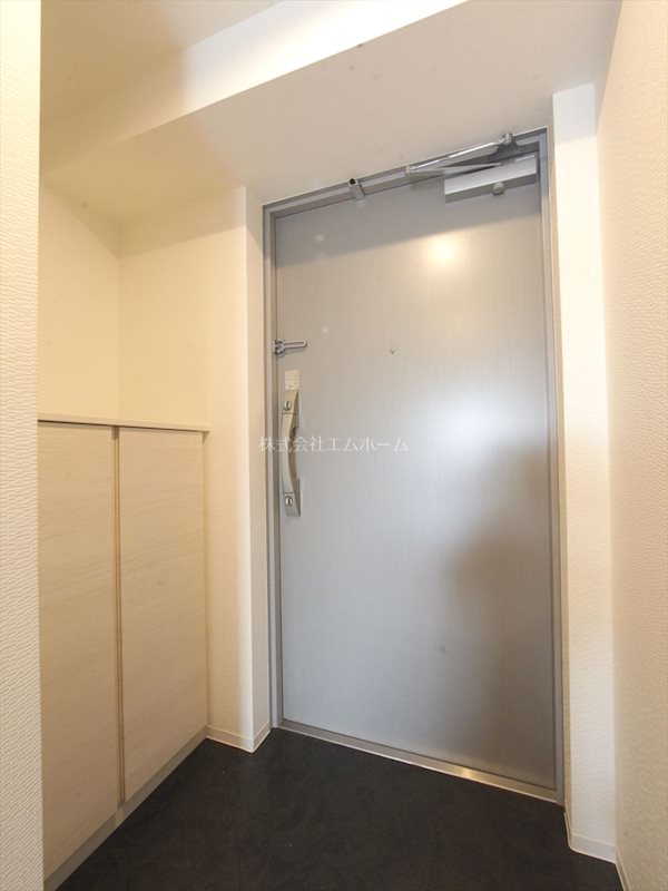RESIDENCIA御器所 玄関
