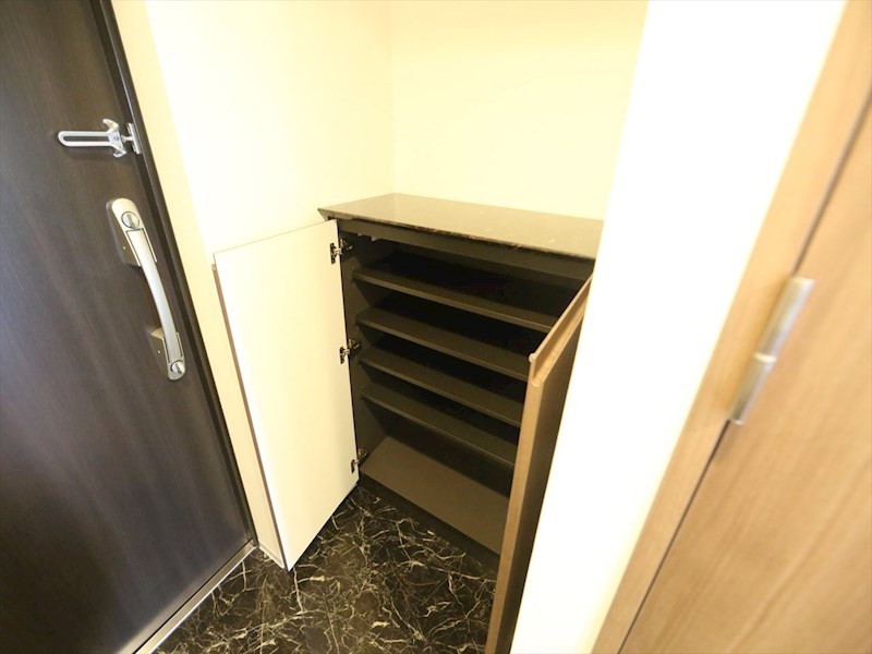 Ｓ－ＲＥＳＩＤＥＮＣＥ鶴舞駅前 玄関