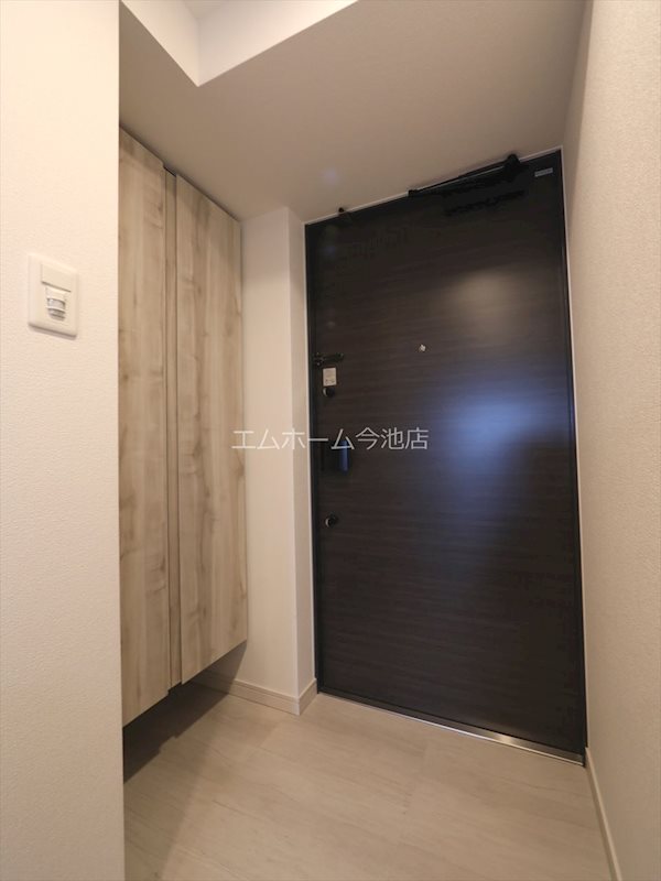 S-RESIDENCE黒川本通一丁目 玄関