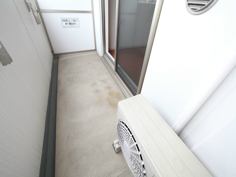プラウランド堀田 ベランダ