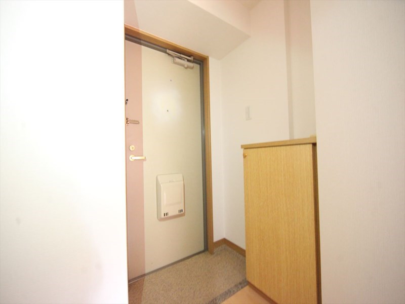 アーバンフラッツ新栄 玄関