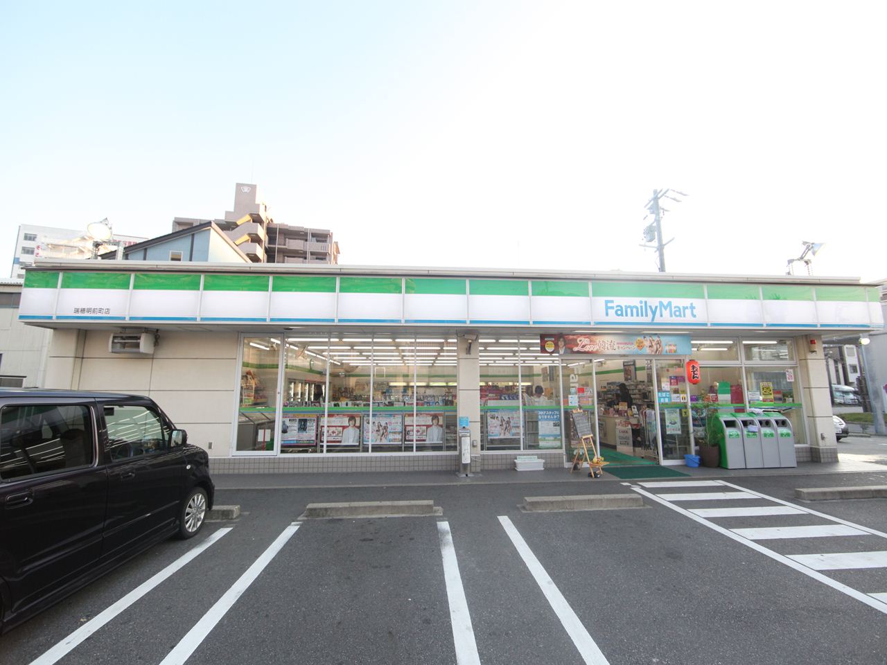 ＴＡ明前町　Ａ棟 コンビニ