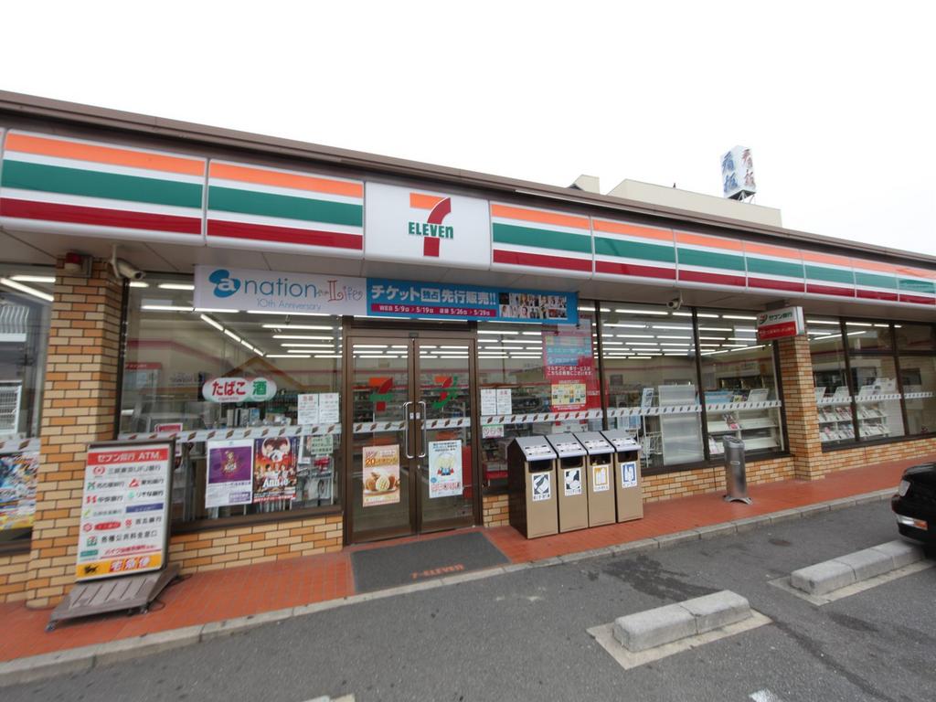 カーサ・カリーナ コンビニ