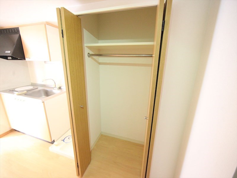 アーバンフラッツ新栄 収納