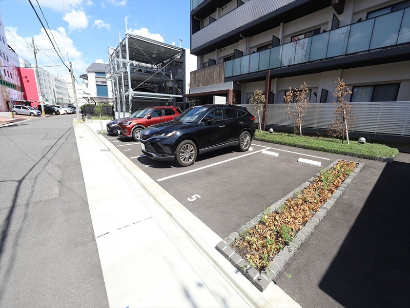 S-RESIDENCE堀田beaute 駐車場