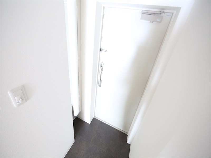 ポルタニグラ大須 玄関