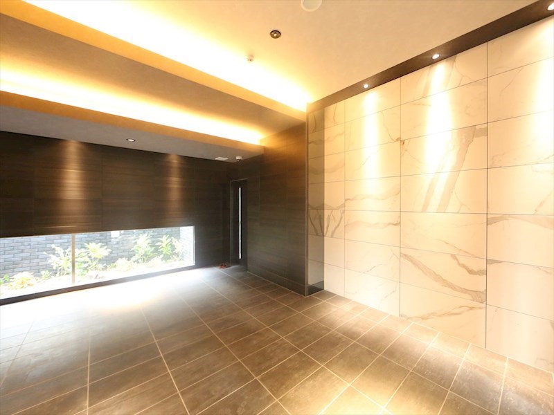 Ｓ－ＲＥＳＩＤＥＮＣＥ金山ＷＥＳＴ エントランス
