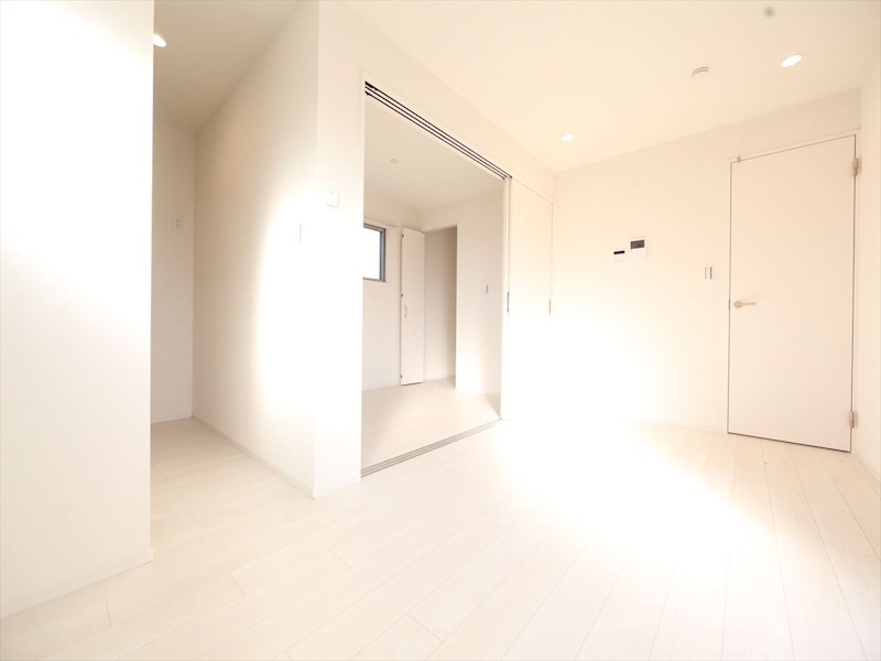 プレミアムテラス松葉町 リビング