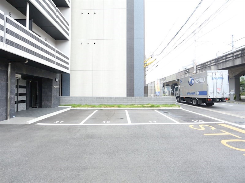 Ｐｒｉｍａｌ千種ｓｔｅｌｏ 駐車場
