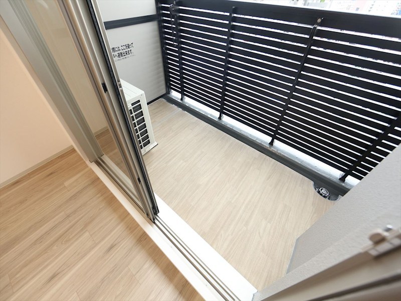 プレサンス上前津エレスタ ベランダ