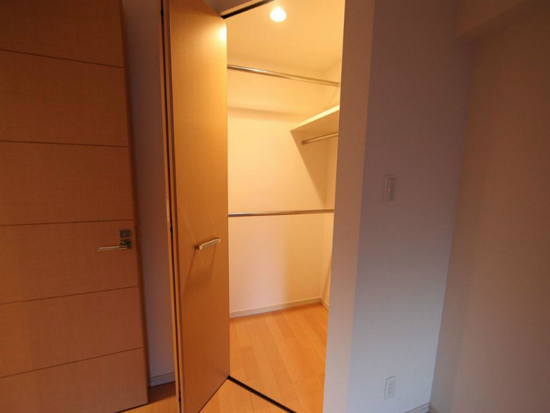 レジディア泉 収納