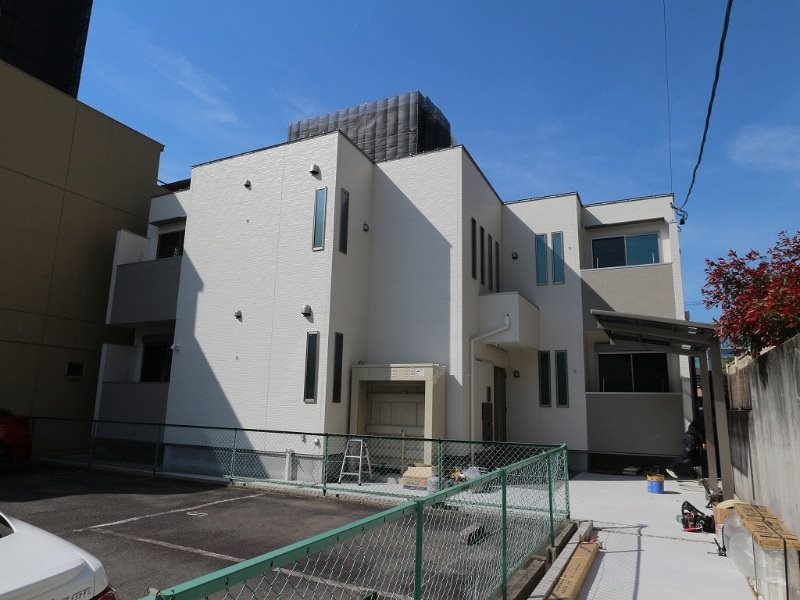 GRANDTIC西野並 外観