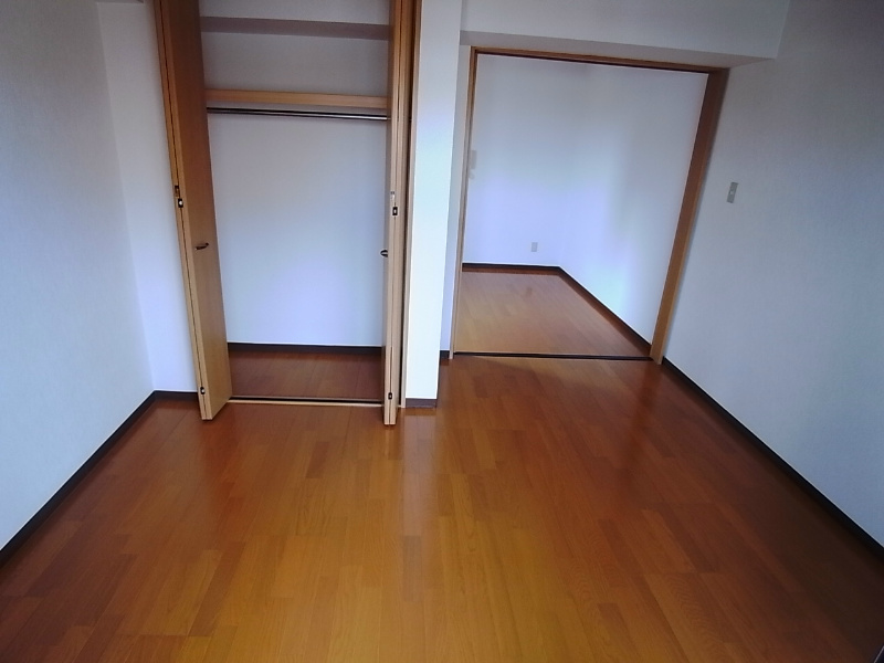 サンシアルザ上前津 収納