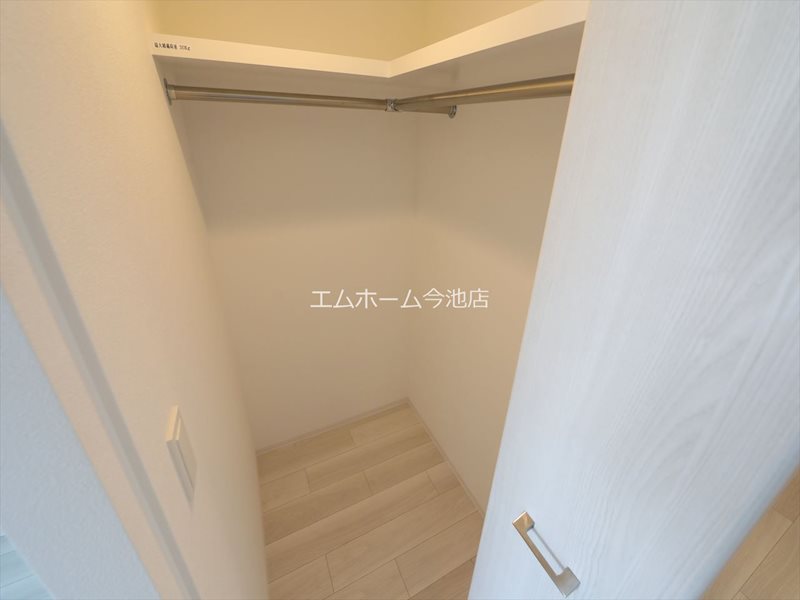エスリード栄エステージ 収納