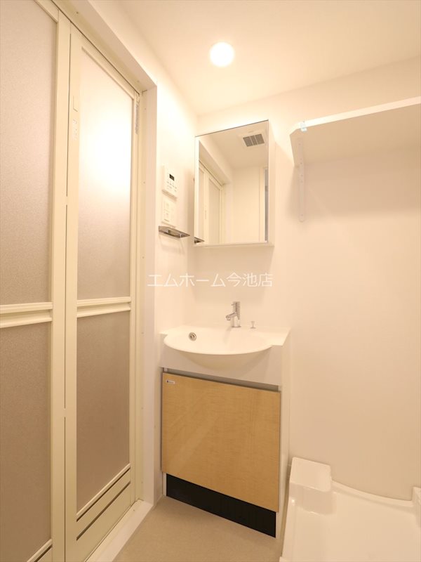エスリード栄ル・クール（サカエルクール） 洗面所