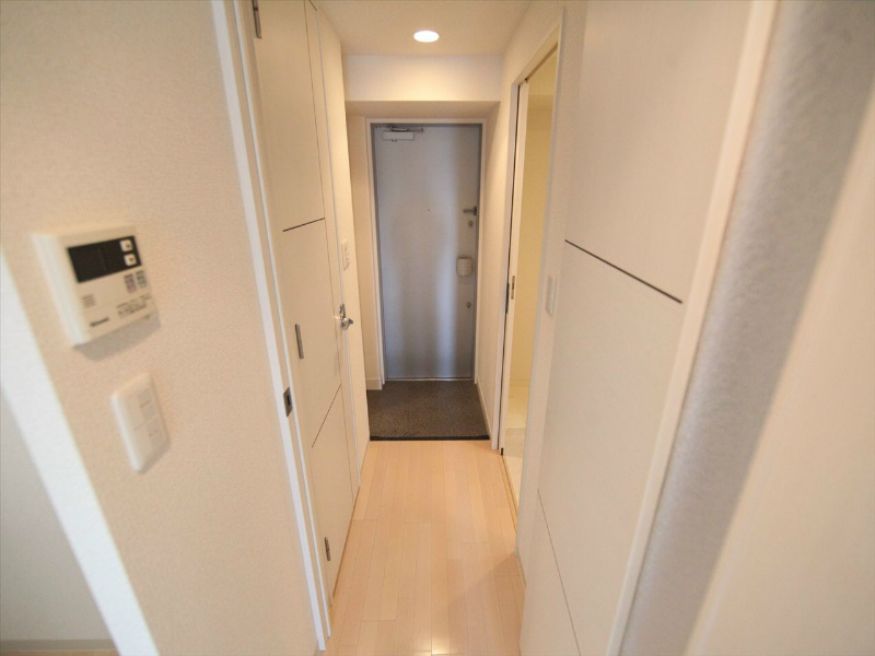 プレサンス新栄リミックス 玄関