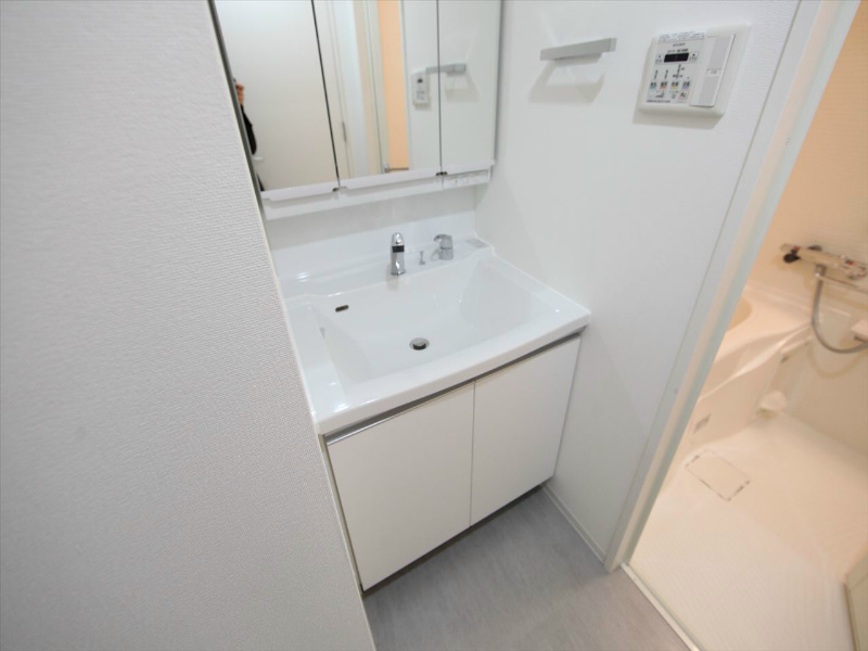 CORNES HOUSE NAGOYA（コーンズハウスナゴヤ） 洗面所