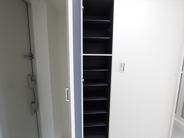 サクシード大曽根 玄関