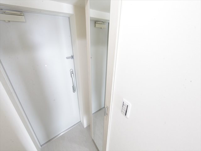 サクシード大曽根 玄関