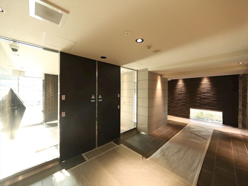 Ｓ－ＲＥＳＩＤＥＮＣＥ堀田Ｎｏｒｔｈ エントランス