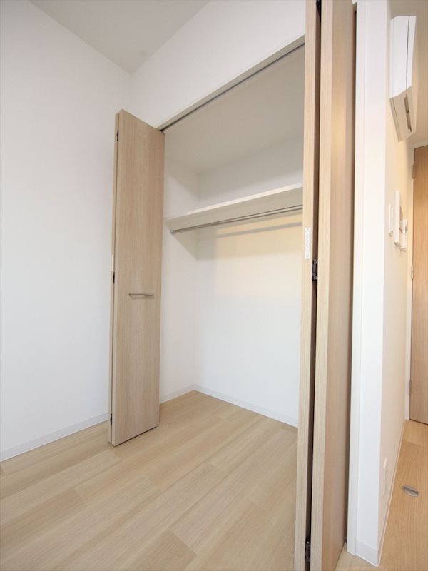 プログレッソ八田 収納