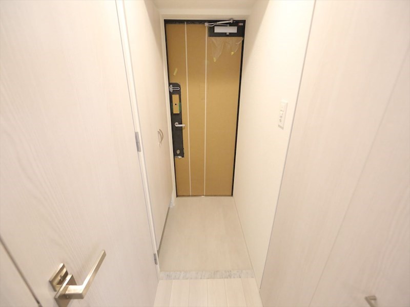 エスリード大須プレシア 玄関