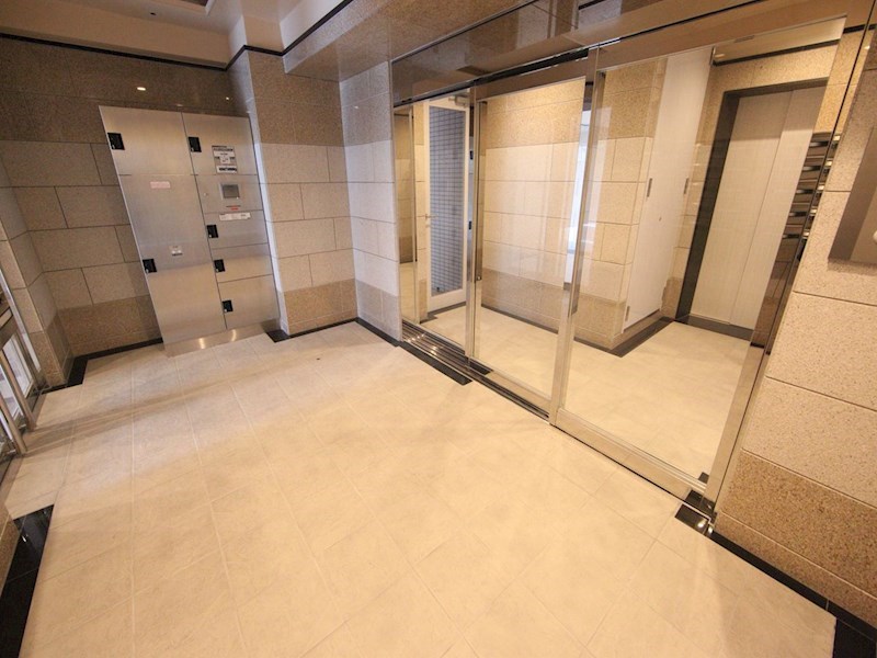 Ｃ.Ｐ.Ｐｕｒｅ1608 エントランス