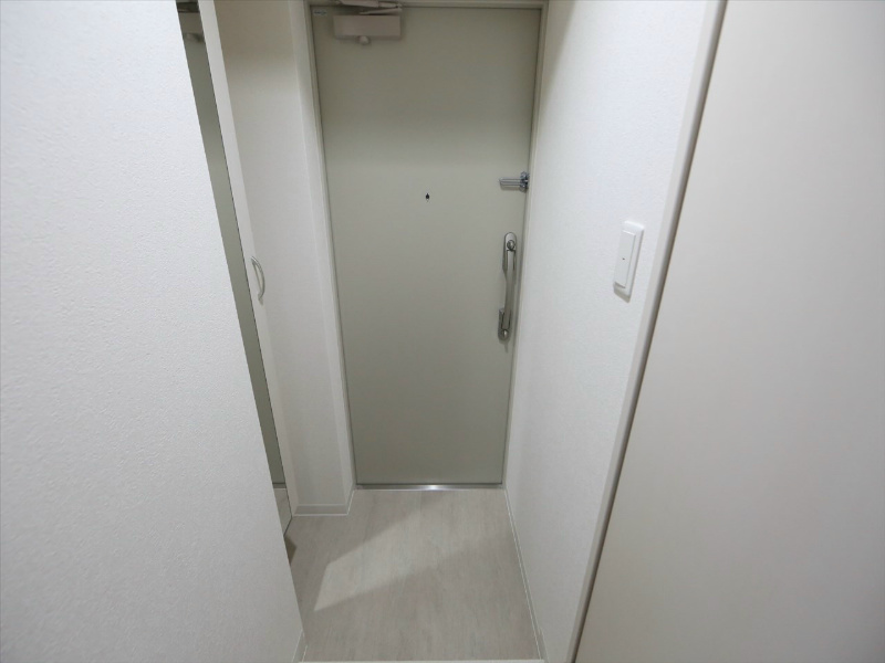 フローラ 玄関