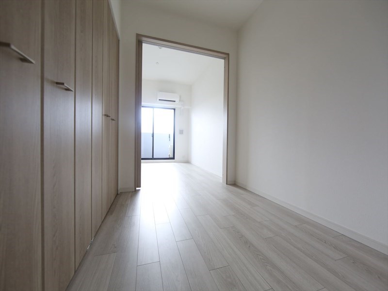 Ｓ－ＲＥＳＩＤＥＮＣＥ六番町 リビング