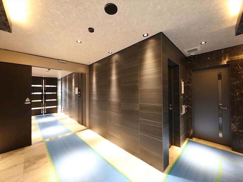Ｓ－ＲＥＳＩＤＥＮＣＥ金山三丁目 エントランス